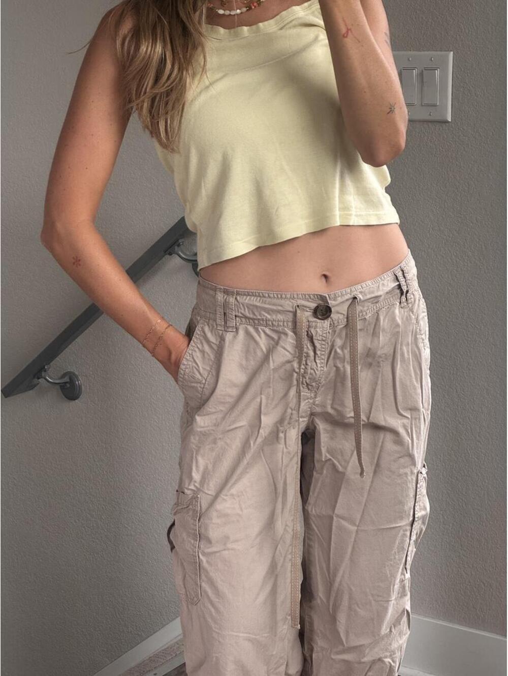 Liz Claiborne tan cargo pants with adjustable waist and ankle ties